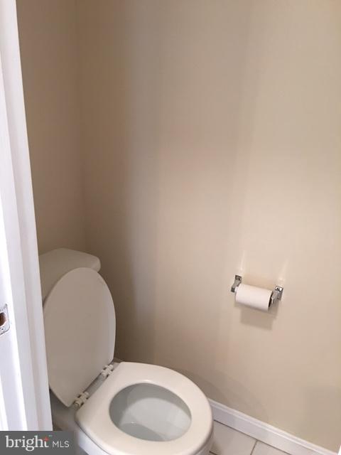 2465 Old Silo Ct Property Photo 6