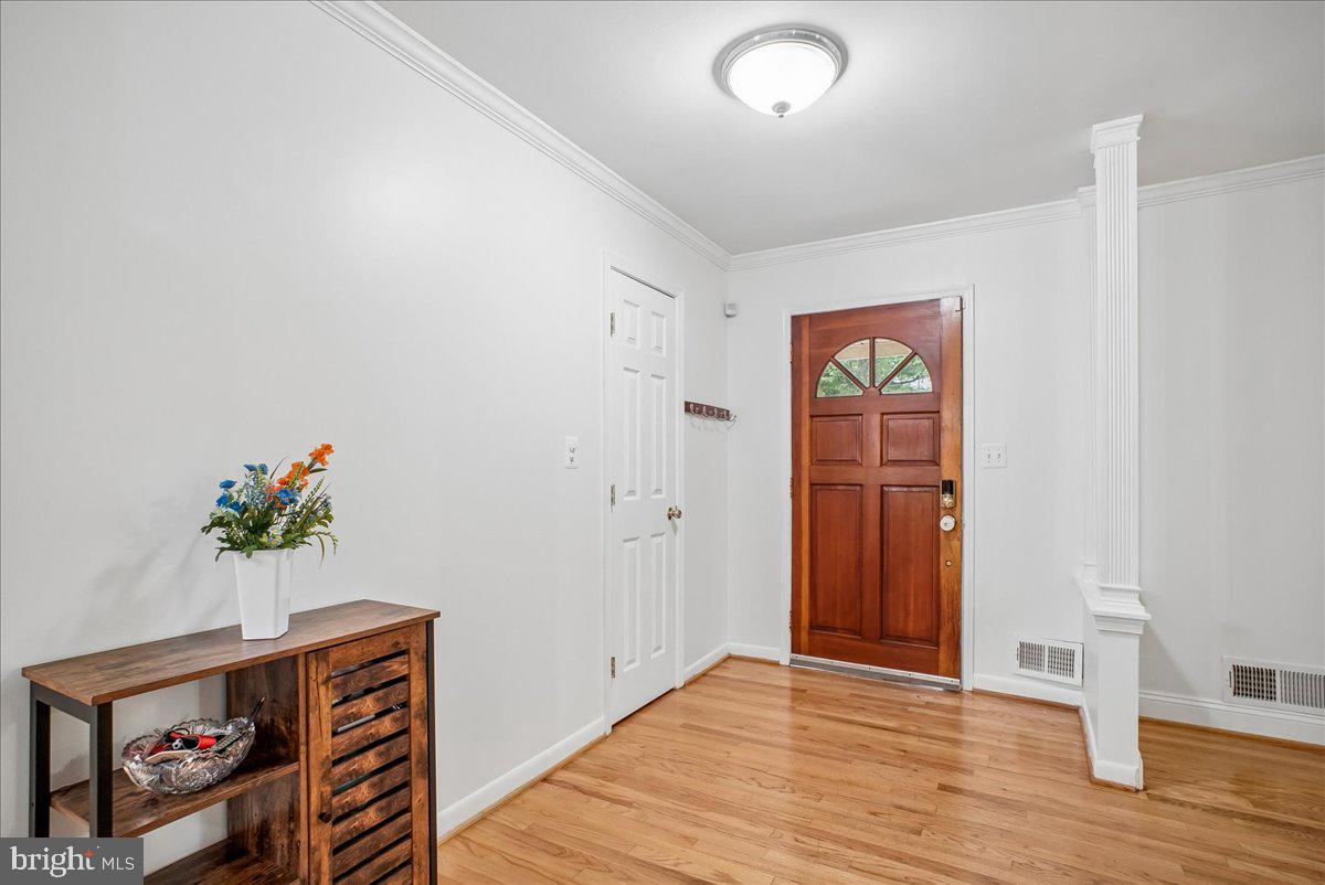 7223 Oriole Property Photo 5