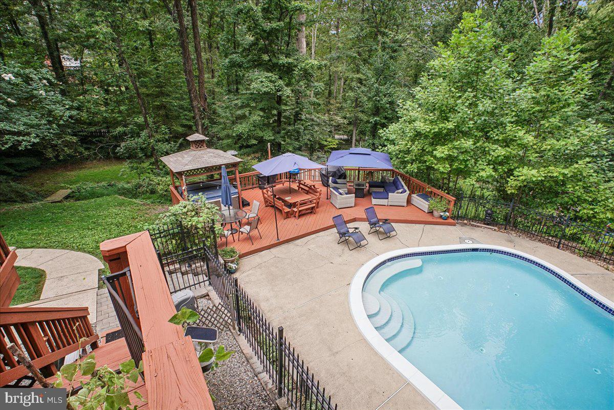 7223 Oriole Property Photo 16