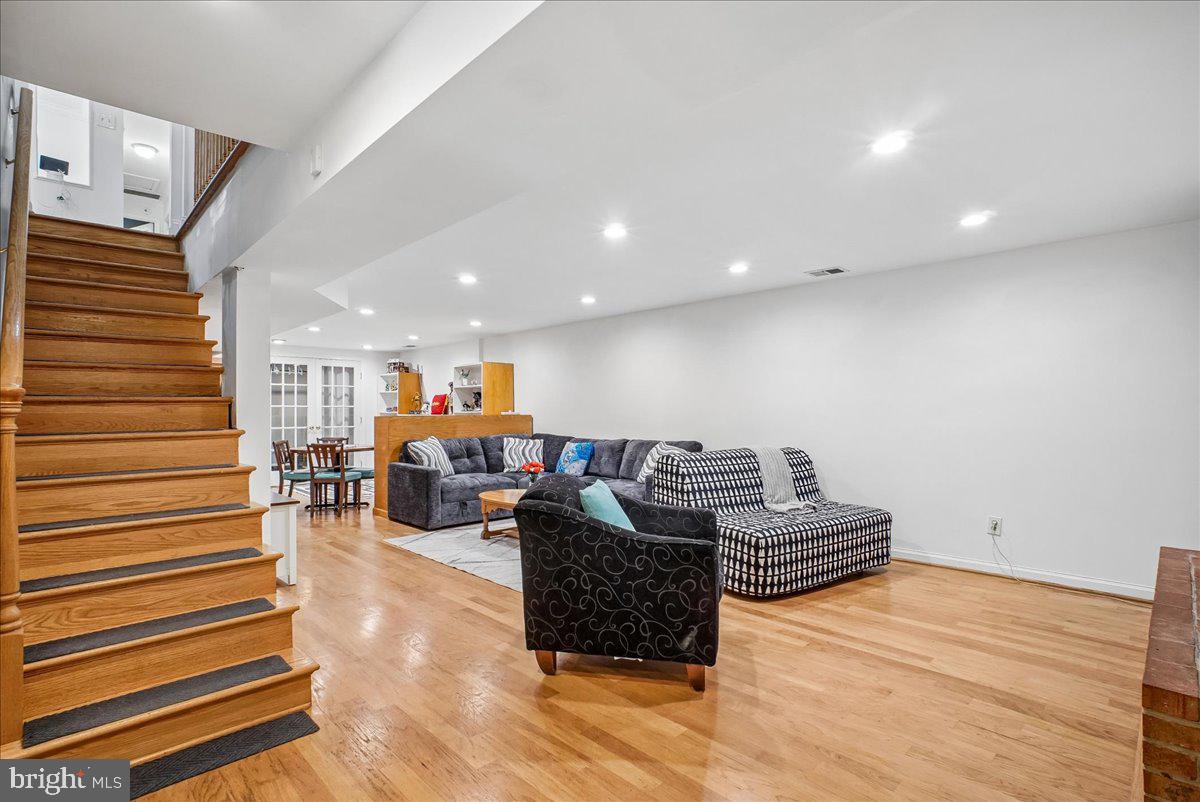 7223 Oriole Property Photo 36