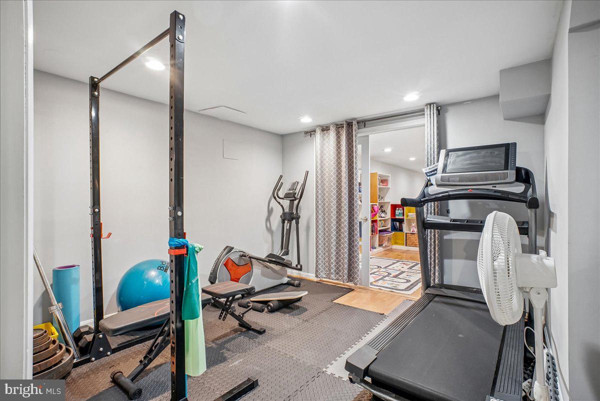 7223 Oriole Property Photo 43