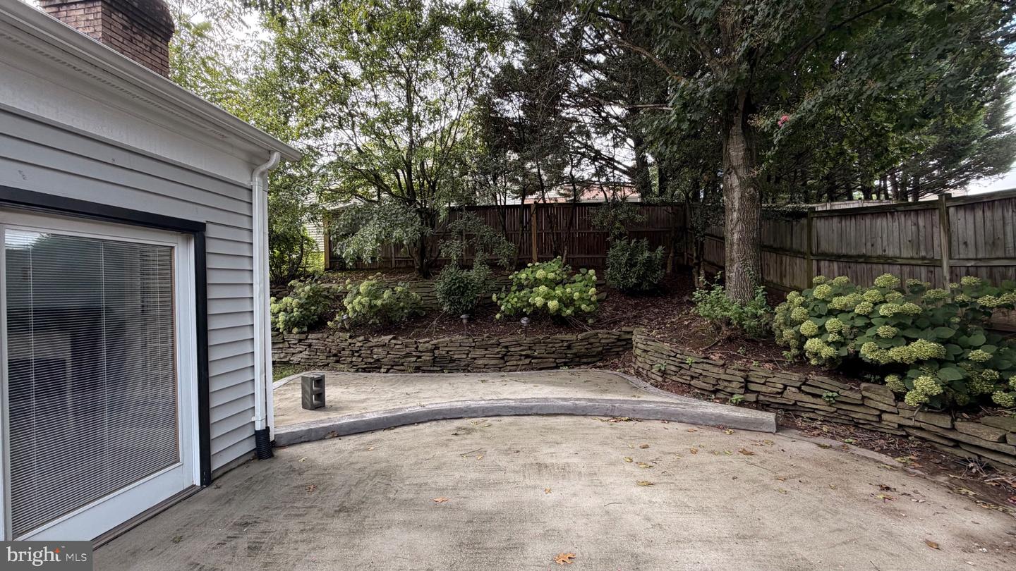 12319 Cliveden St Property Photo 13
