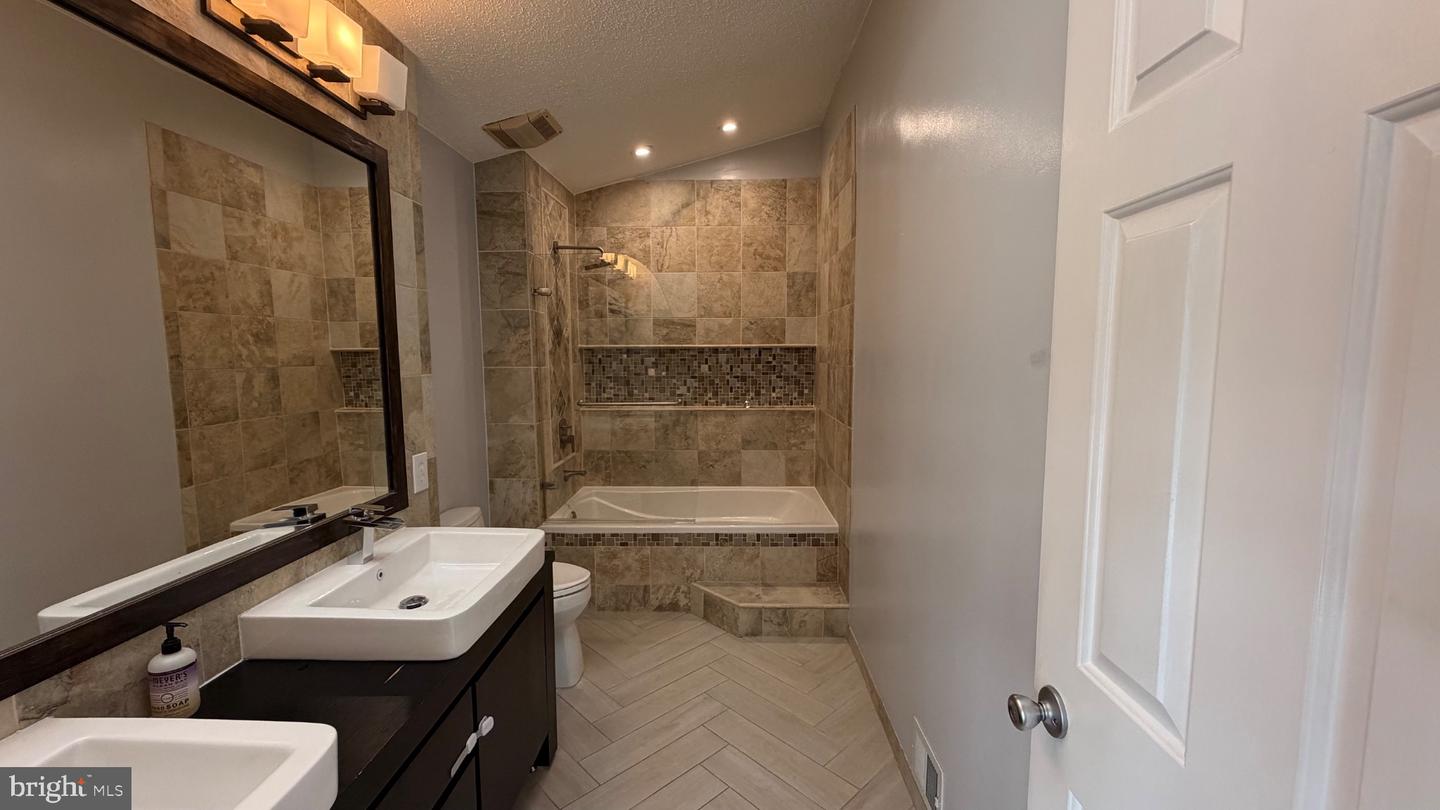 12319 Cliveden St Property Photo 15