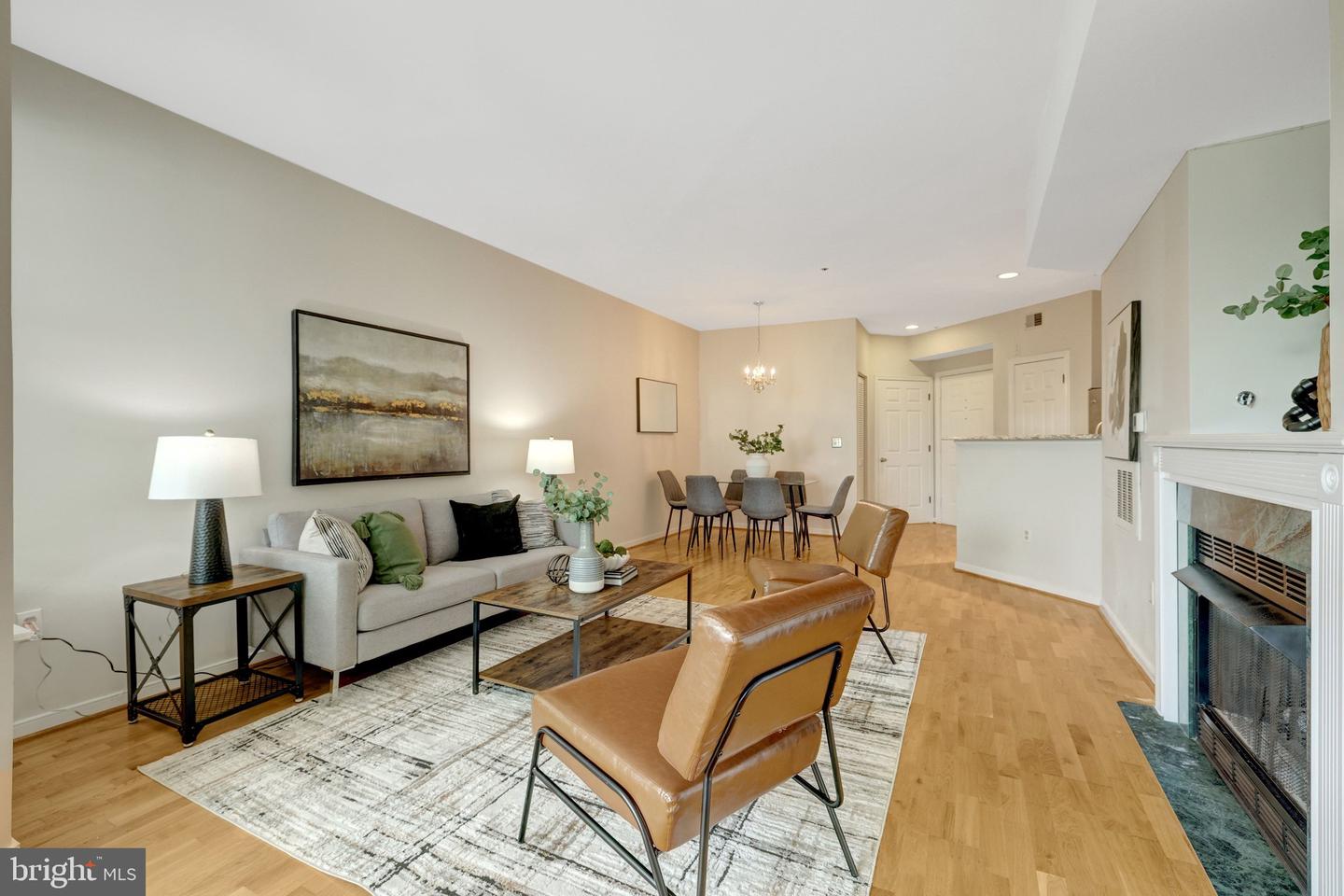 1625 International Dr #421 Property Photo 12