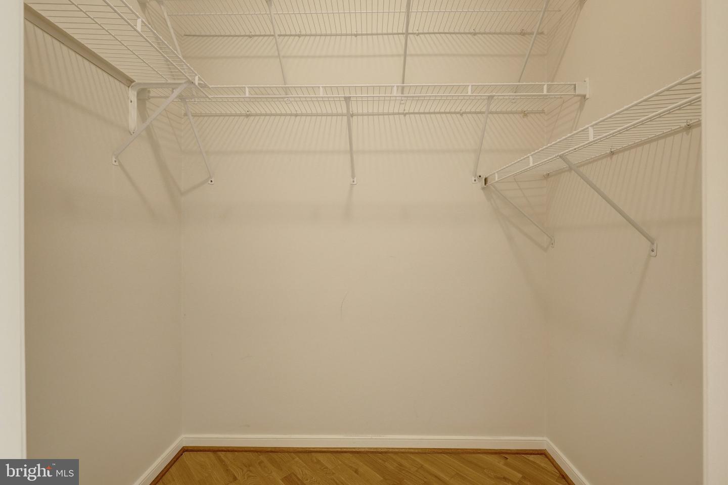 1625 International Dr #421 Property Photo 22