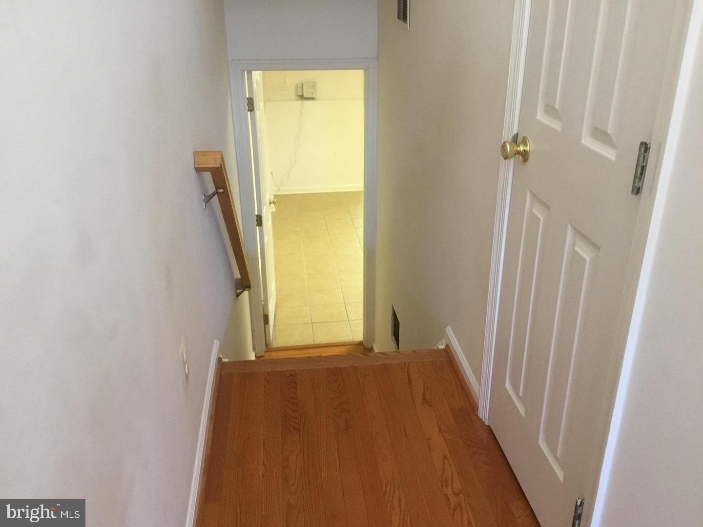 5271 Ballycastle Cir E Property Photo 3