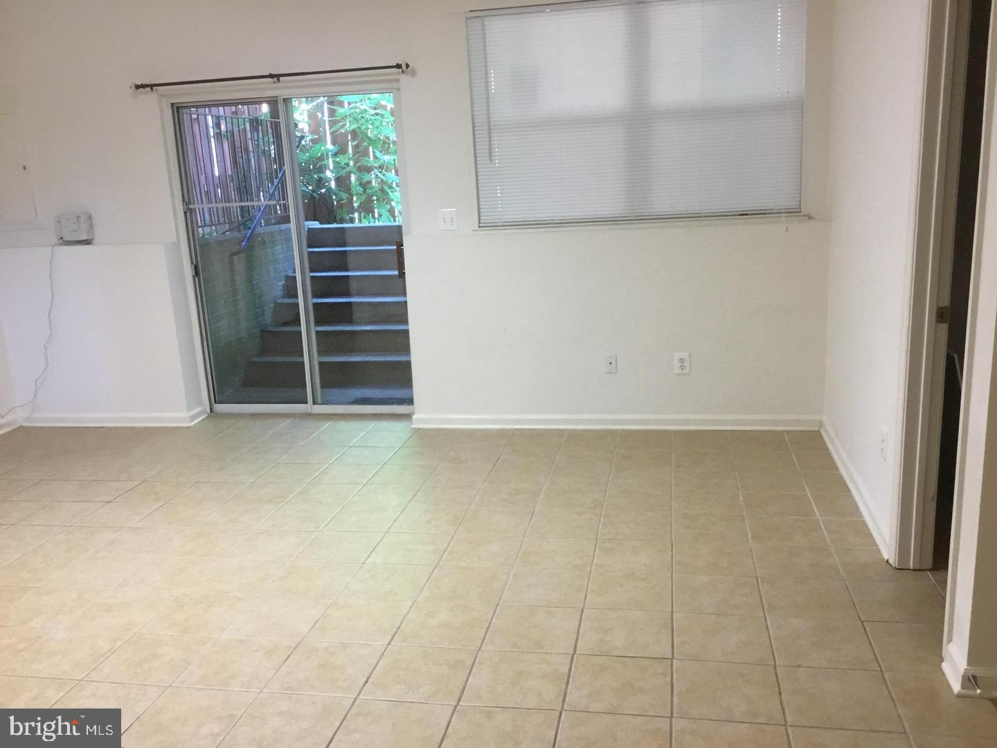 5271 Ballycastle Cir E Property Photo 28