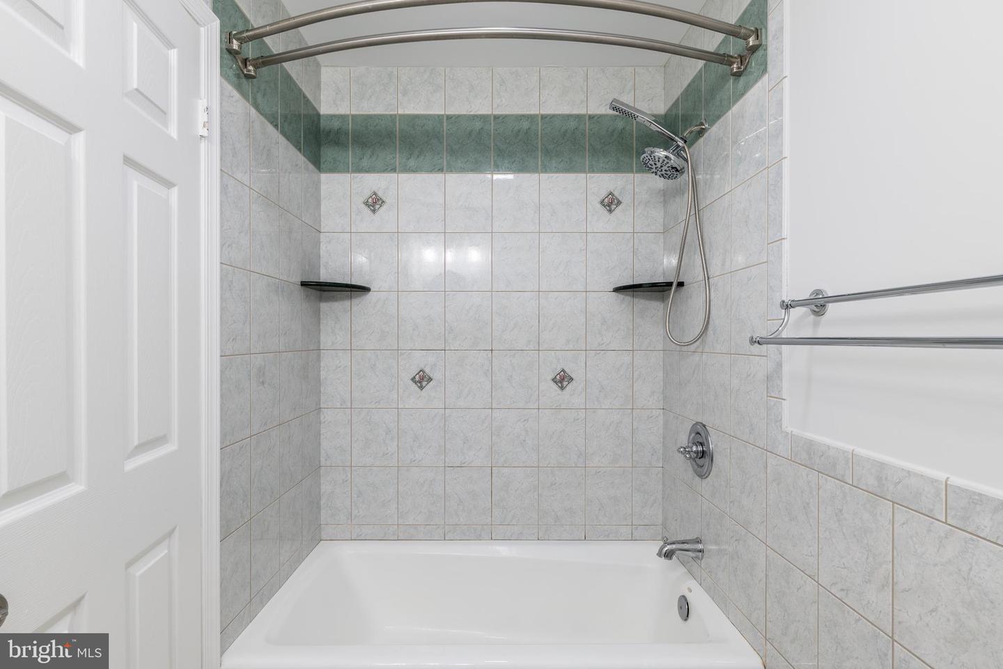 7032 Coventry Rd Property Photo 12