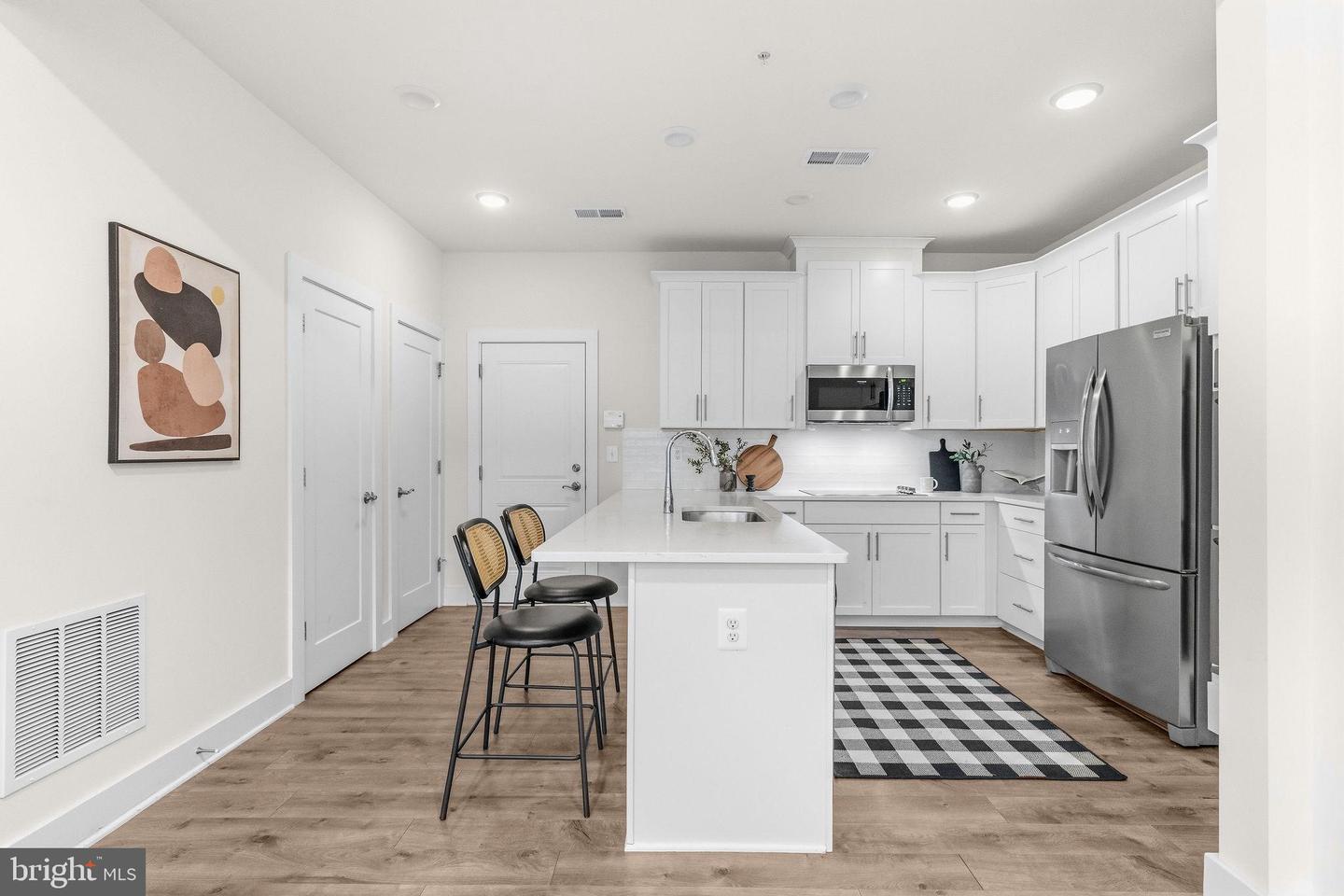 238 Van Buren St Property Photo 14