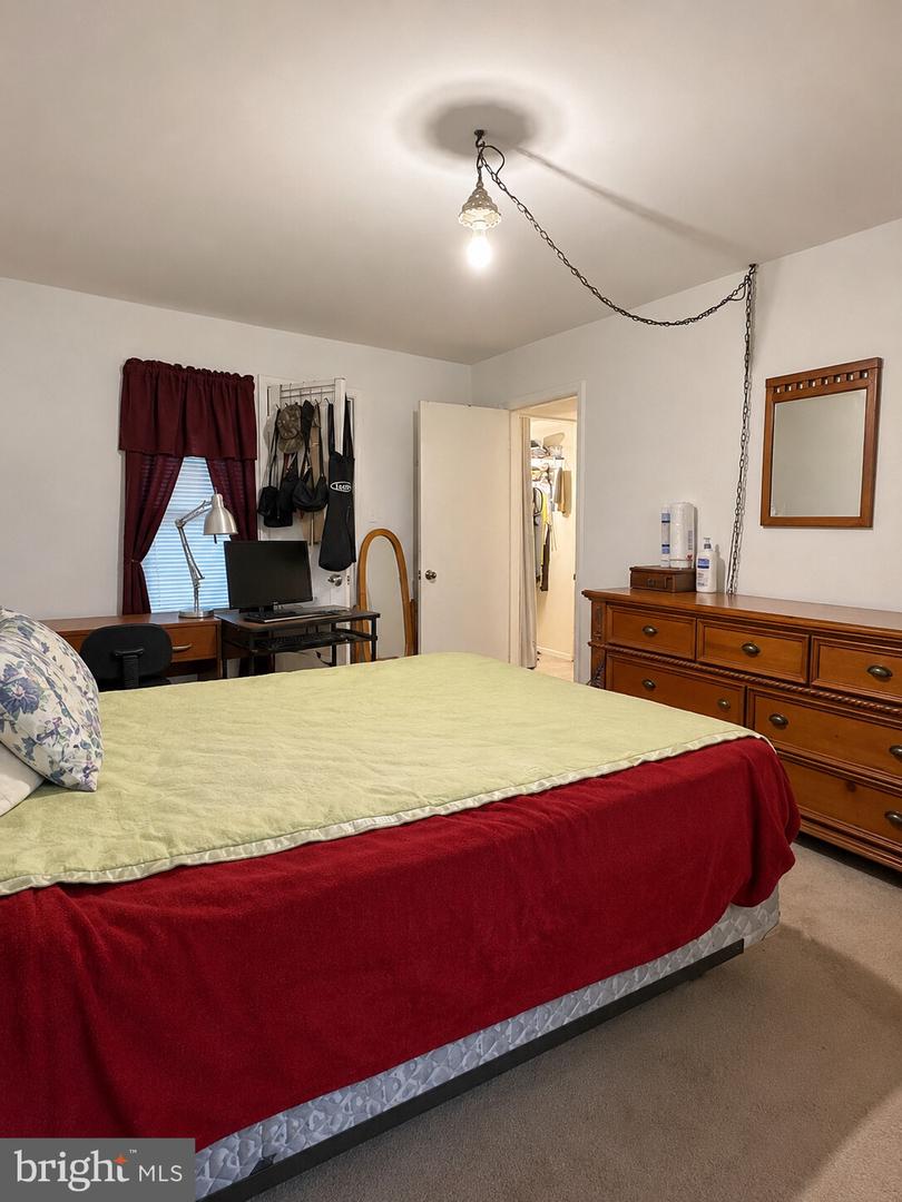 1935 Wilson Ln #t3 Property Photo 11