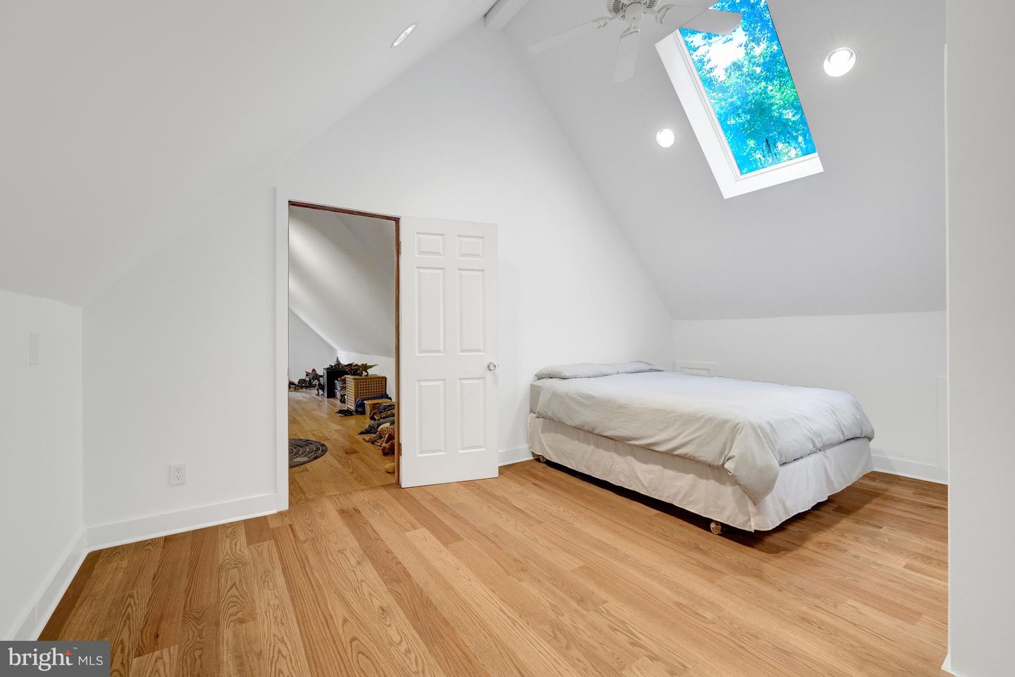 9982 Blackberry Ln Property Photo 34