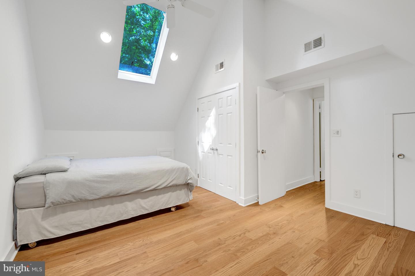 9982 Blackberry Ln Property Photo 35