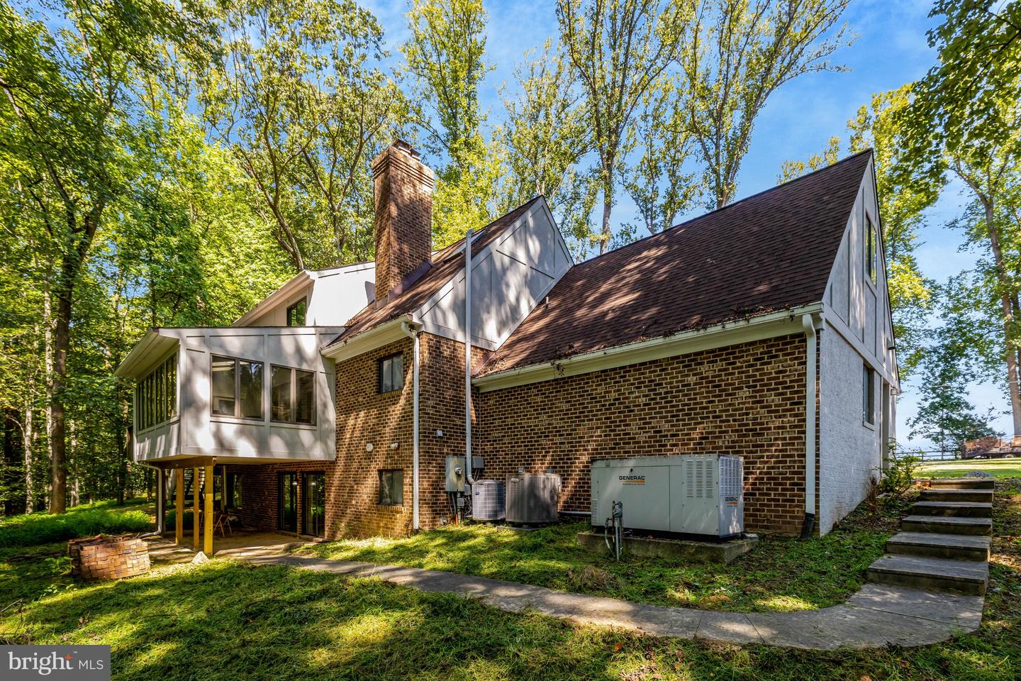 9982 Blackberry Ln Property Photo 48
