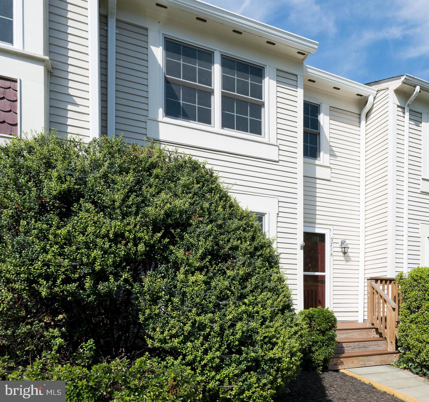5714 Evergreen Knoll Ct Property Photo 2