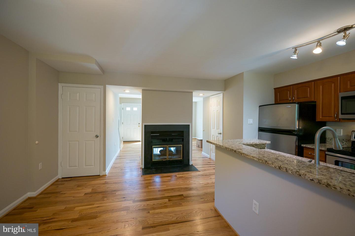 5714 Evergreen Knoll Ct Property Photo 8