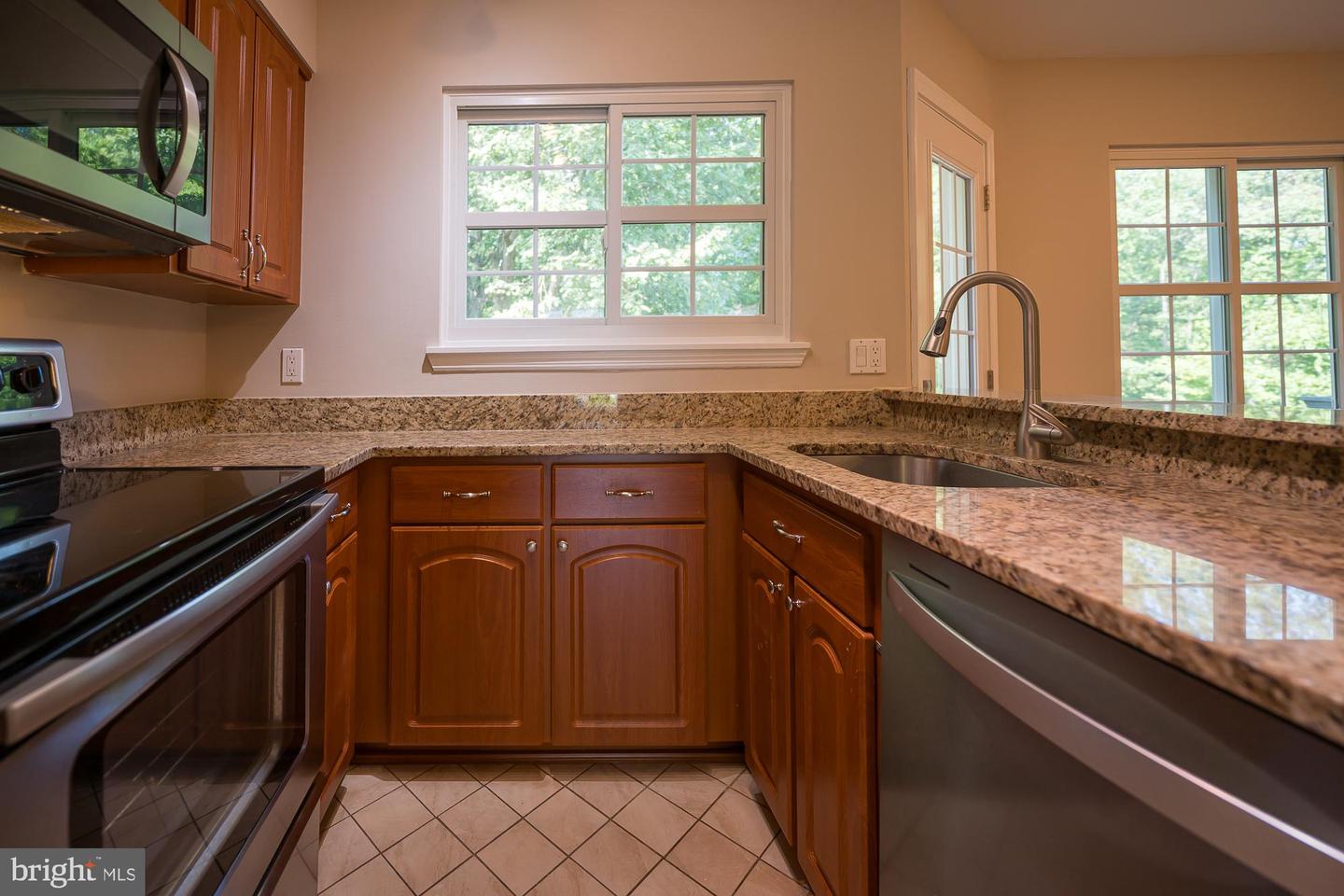 5714 Evergreen Knoll Ct Property Photo 10