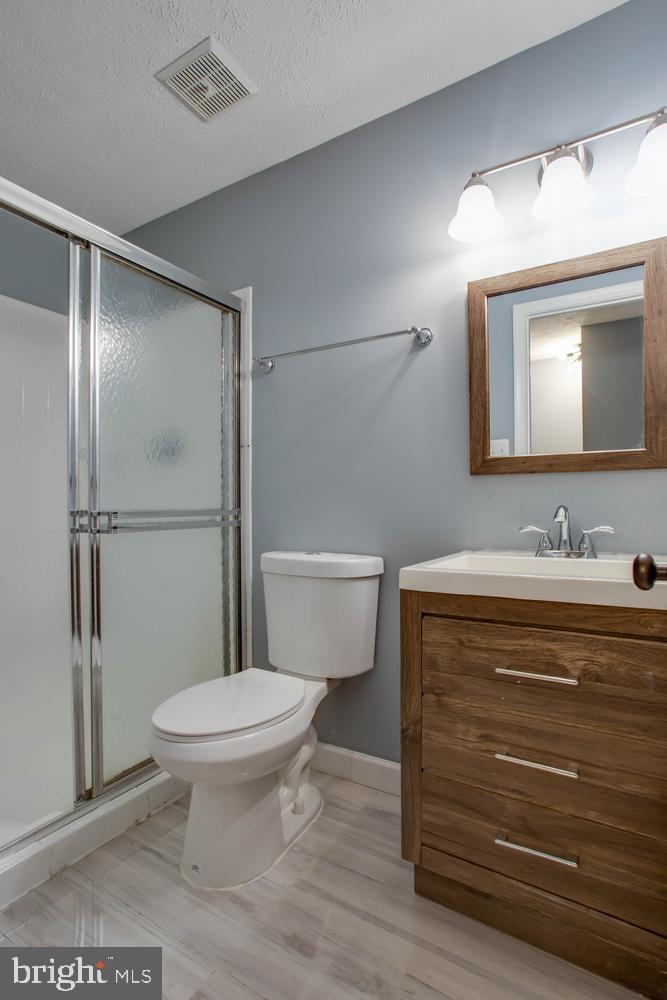 6267 Alforth Ave Property Photo 24