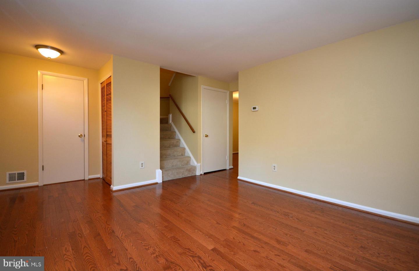 3151 Ellenwood Dr Property Photo 4