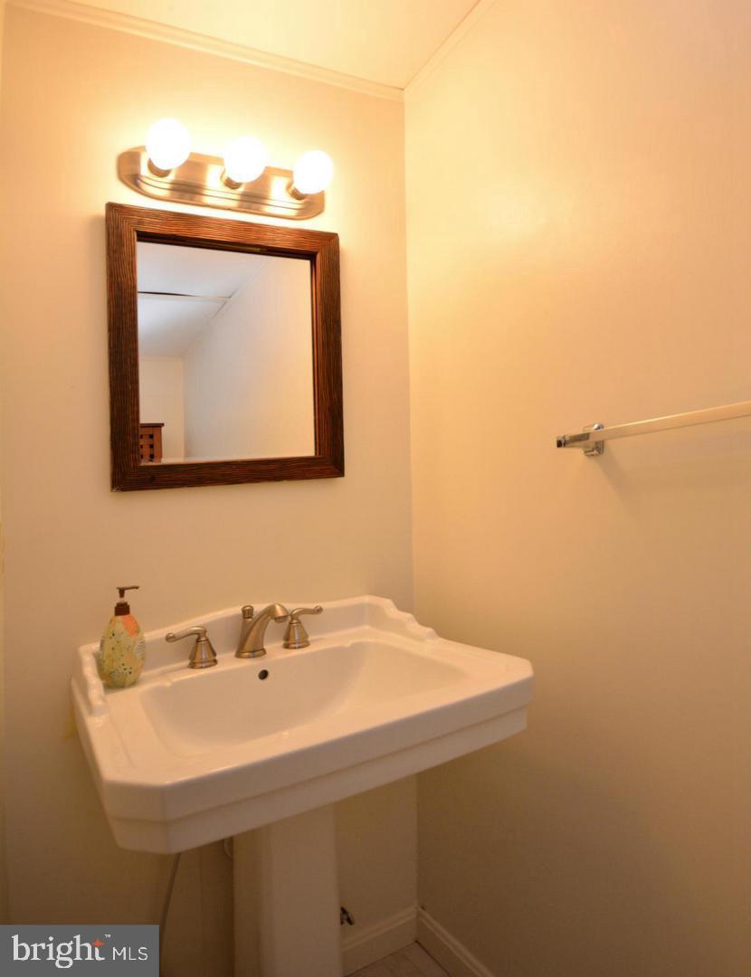 3151 Ellenwood Dr Property Photo 7