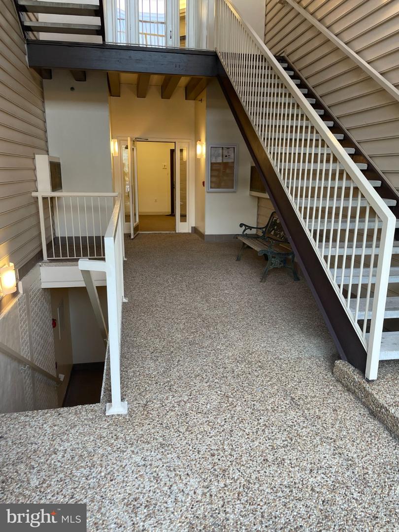 7704-f Haynes Point Way #f Property Photo 2