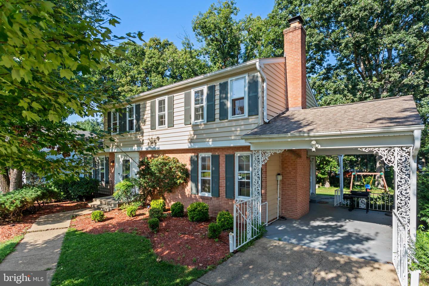 14808 Cranoke St Property Photo 3