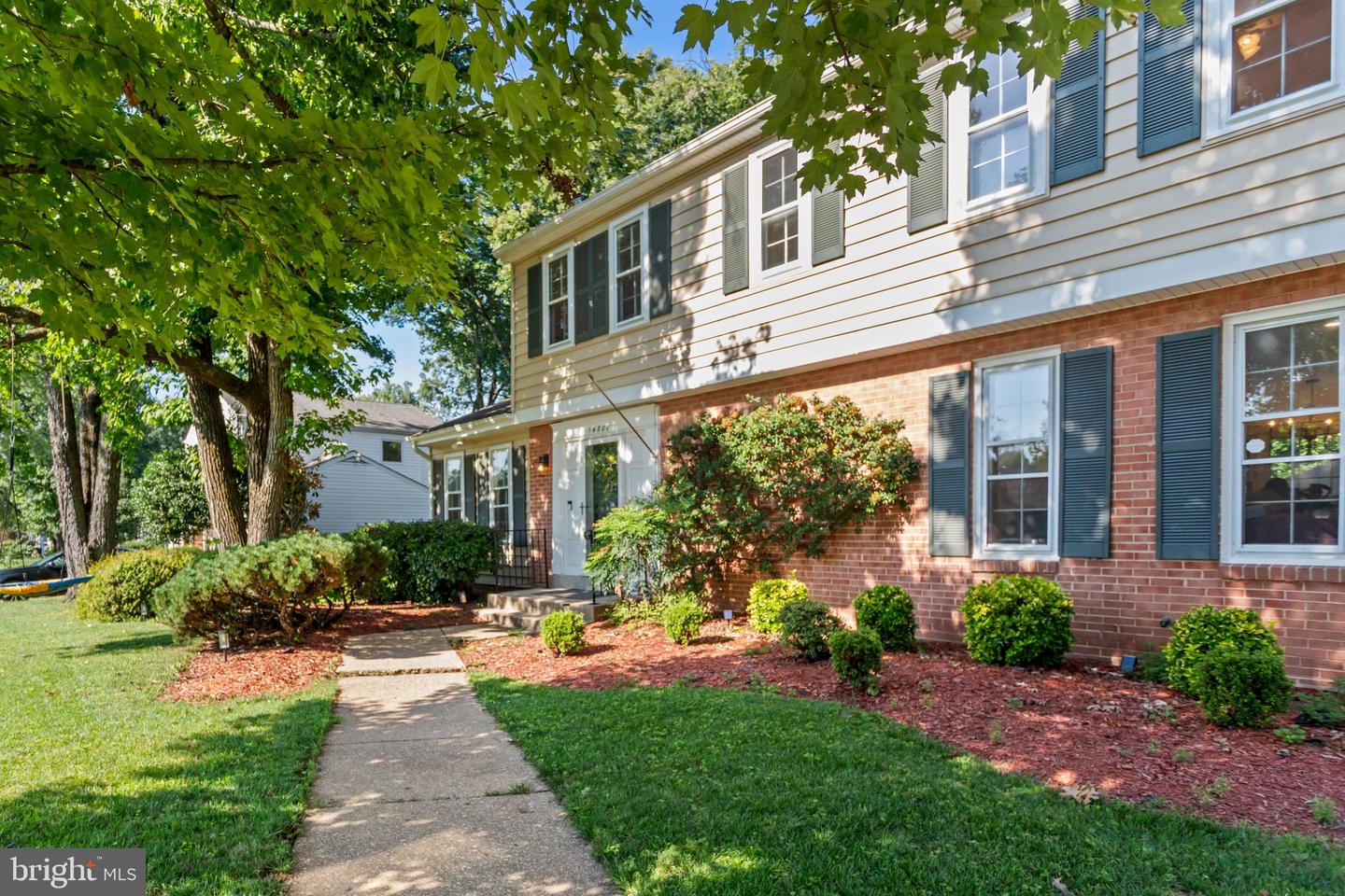14808 Cranoke St Property Photo 4