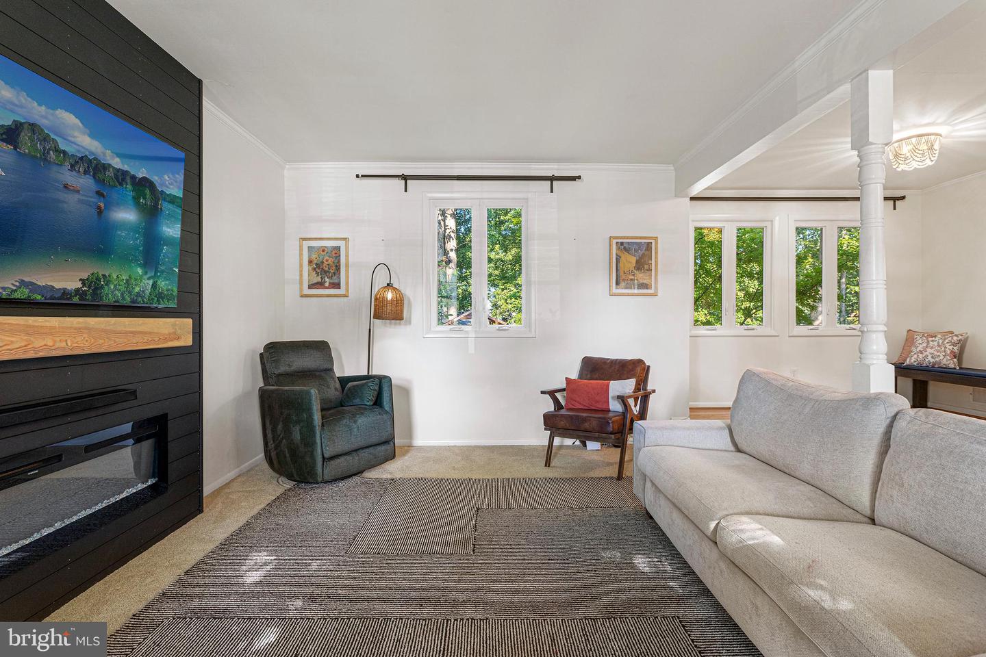 14808 Cranoke St Property Photo 8