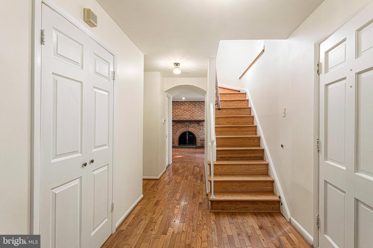 14808 Cranoke St Property Photo 23
