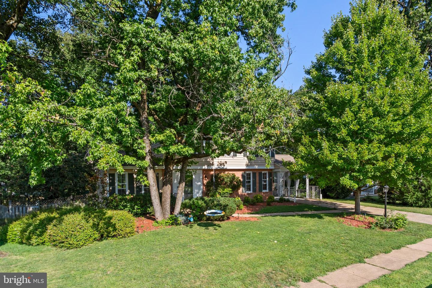 14808 Cranoke St Property Photo 51