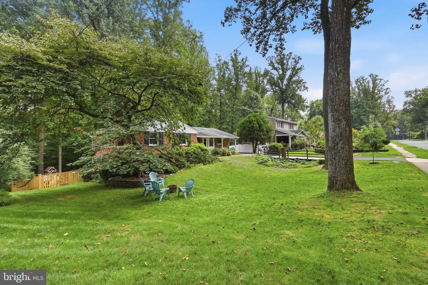 5109 Red Fox Dr Property Photo 4