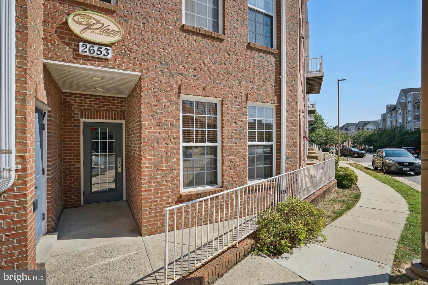 2653 Park Tower Dr #04/101a Property Photo 3