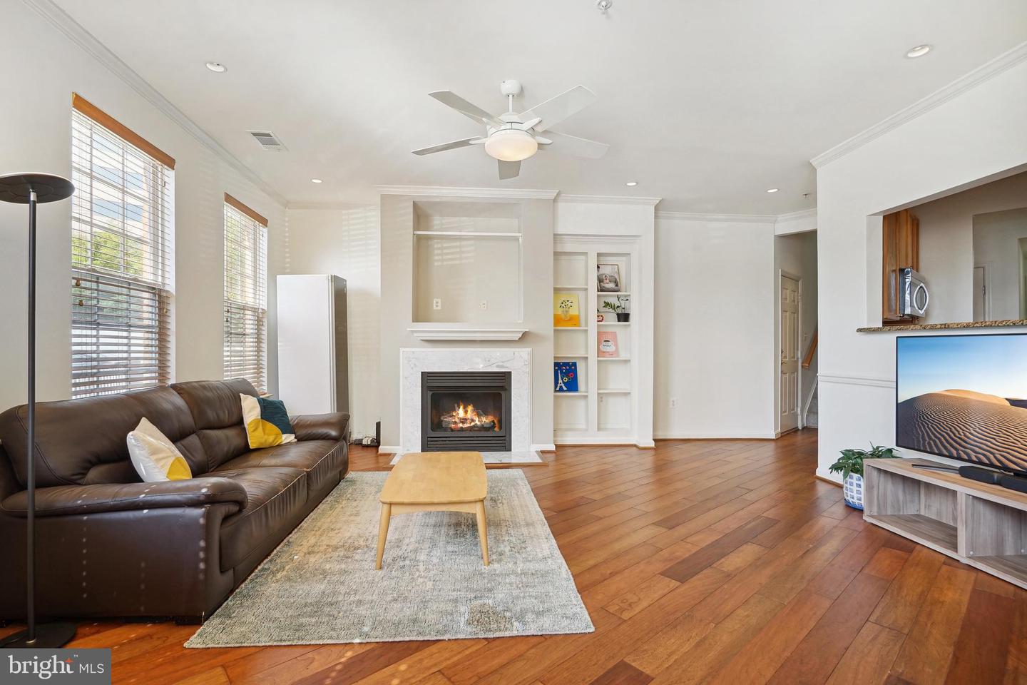 2653 Park Tower Dr #04/101a Property Photo 8