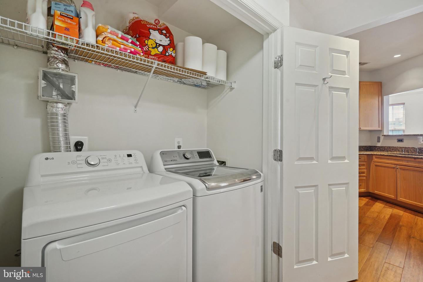 2653 Park Tower Dr #04/101a Property Photo 13