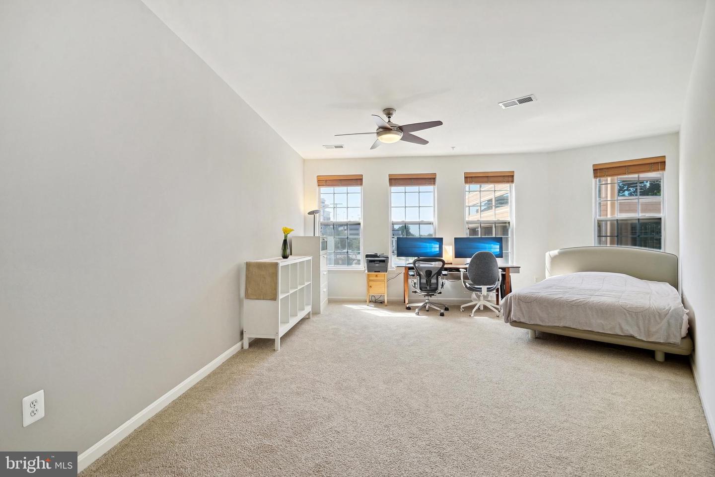 2653 Park Tower Dr #04/101a Property Photo 20
