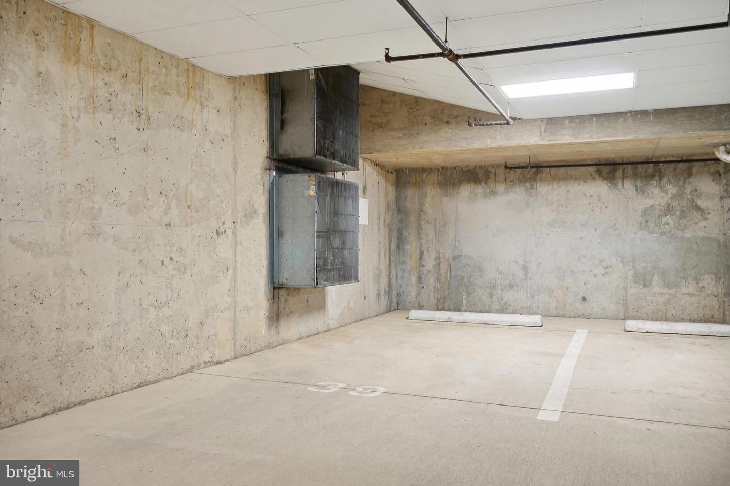 2653 Park Tower Dr #04/101a Property Photo 25