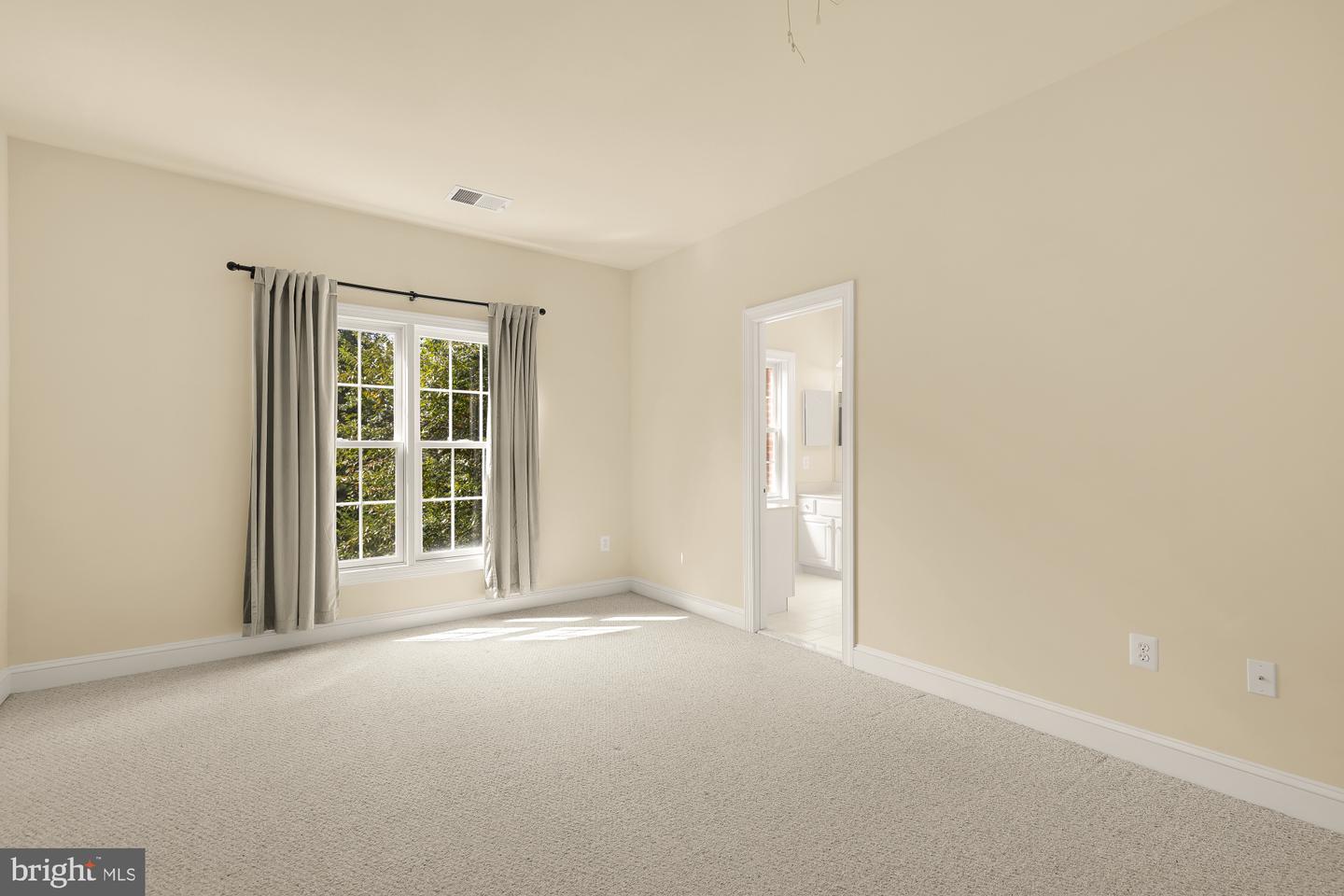 10606 Rosehaven St Property Photo 26