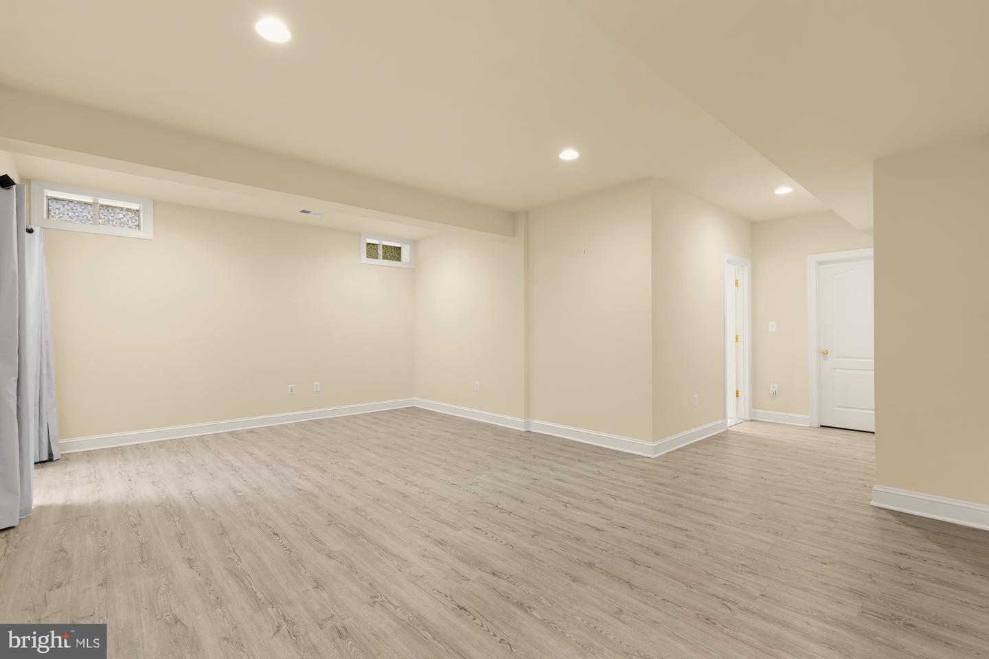 10606 Rosehaven St Property Photo 39