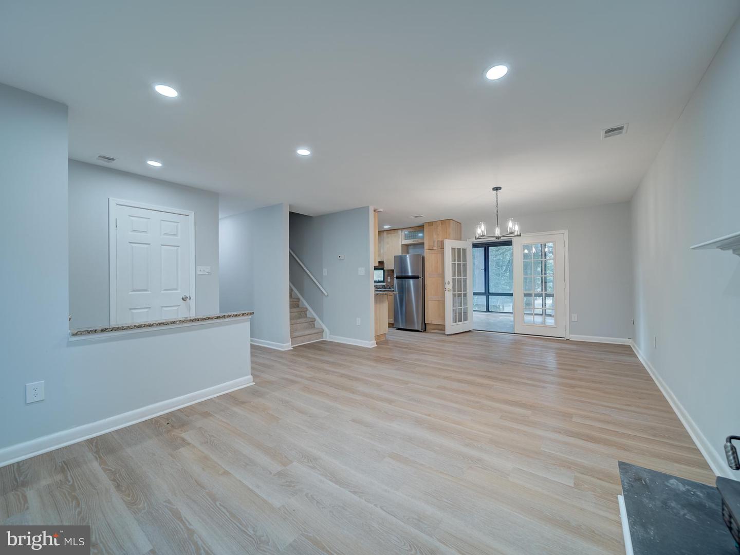 11301 Gatesborough Ln Property Photo 6