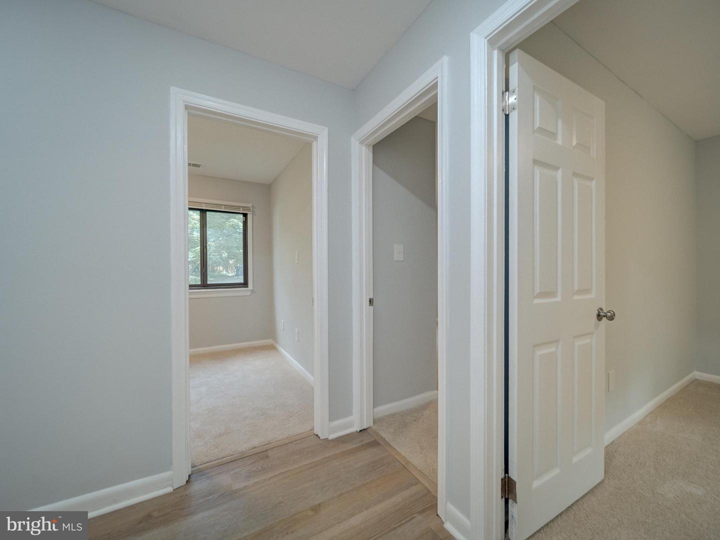 11301 Gatesborough Ln Property Photo 9