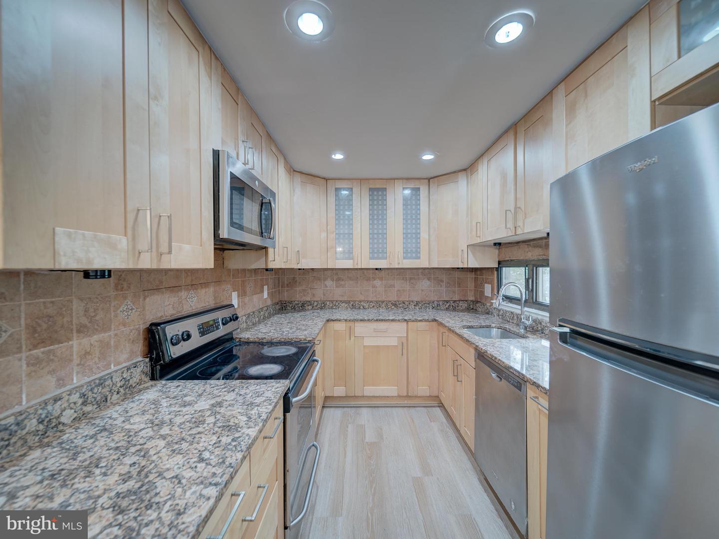 11301 Gatesborough Ln Property Photo 24