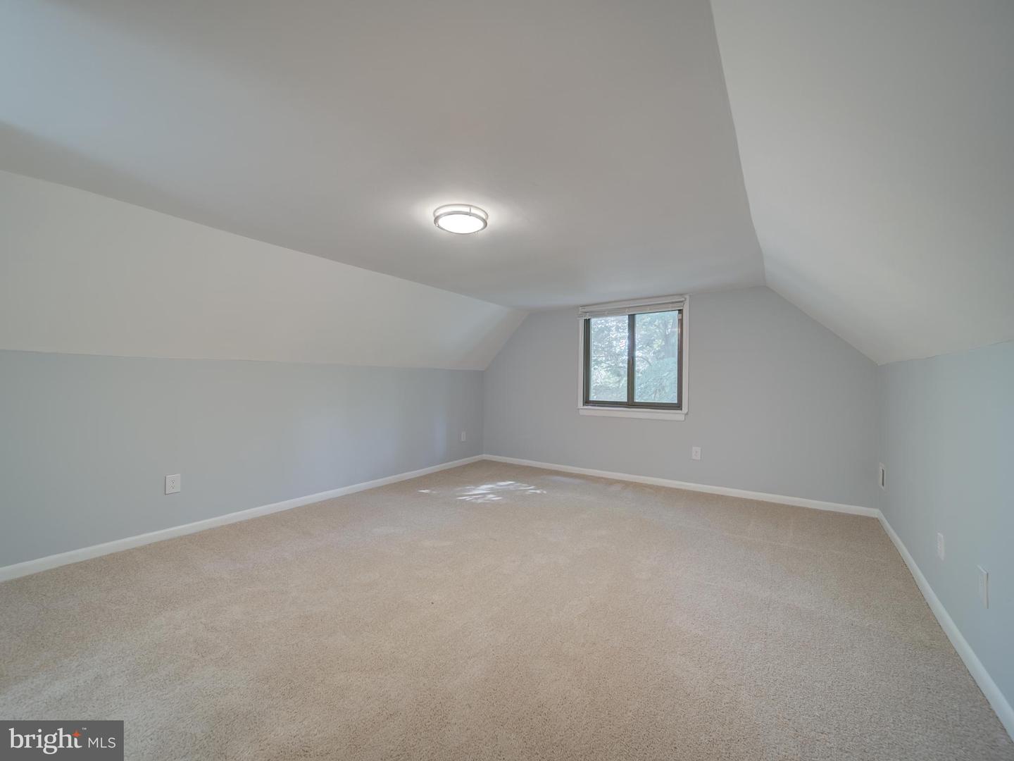 11301 Gatesborough Ln Property Photo 32