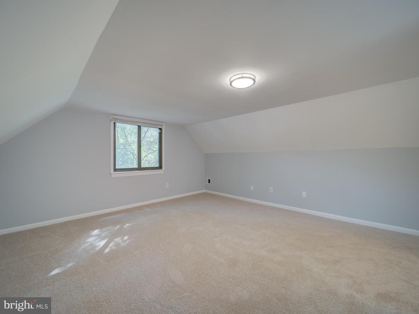 11301 Gatesborough Ln Property Photo 33