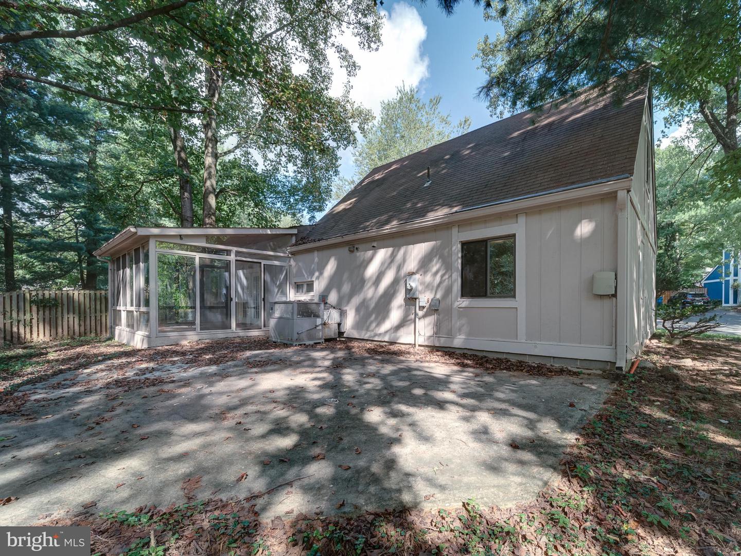 11301 Gatesborough Ln Property Photo 40