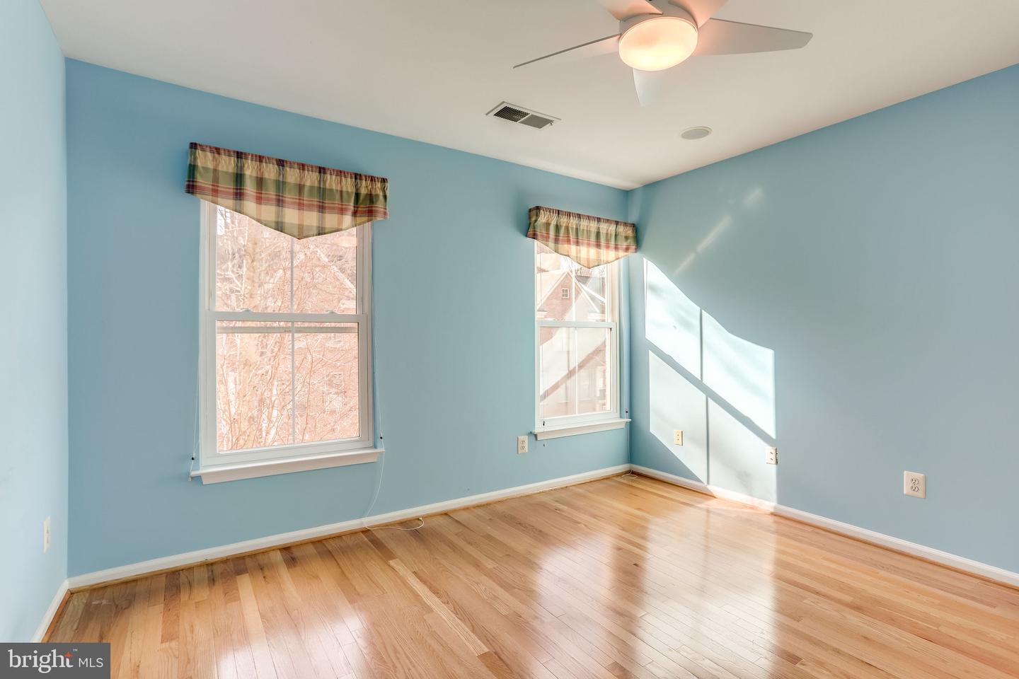 11472 Waterhaven Ct Property Photo 30