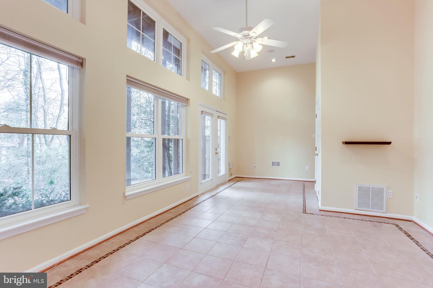 11472 Waterhaven Ct Property Photo 39