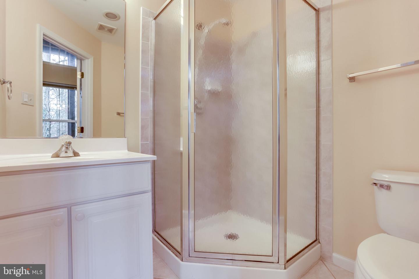 11472 Waterhaven Ct Property Photo 40