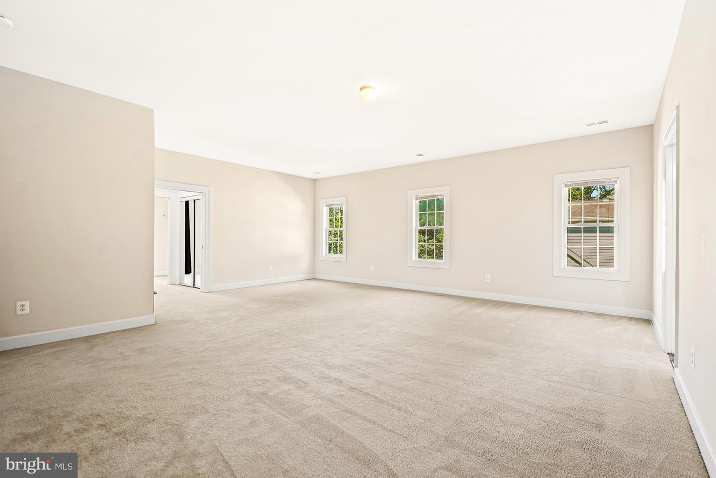 2321 Grove Ave Property Photo 22