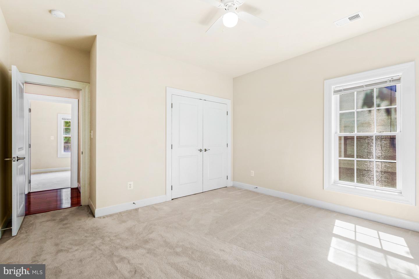 2321 Grove Ave Property Photo 39