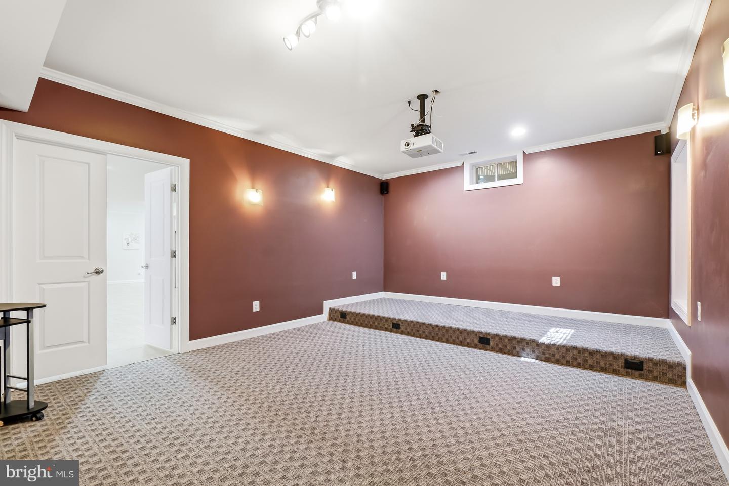 2321 Grove Ave Property Photo 47