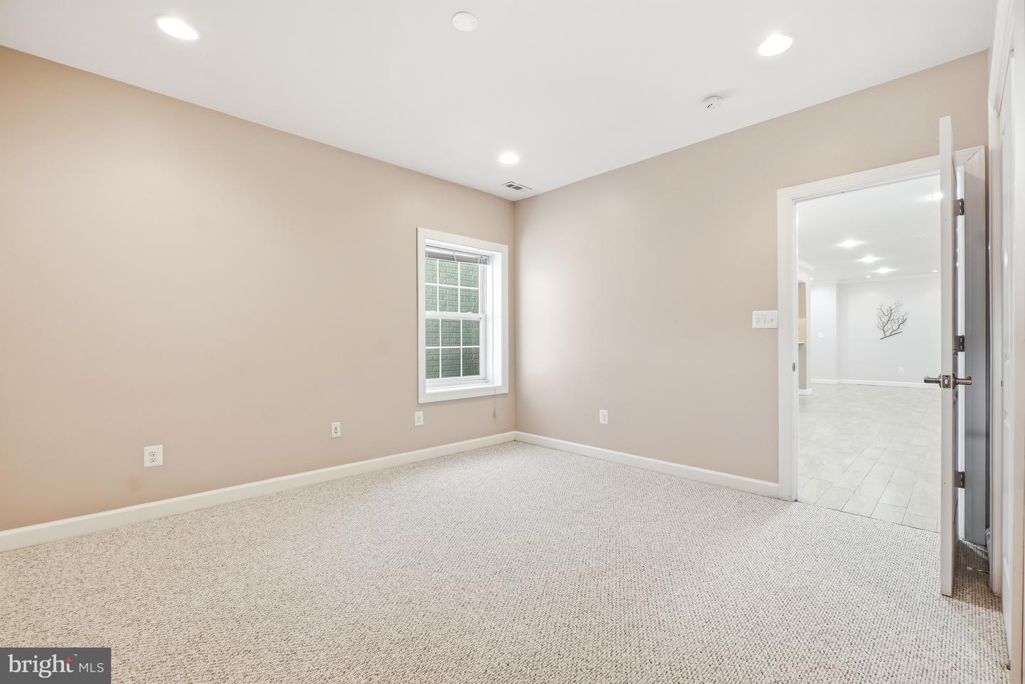 2321 Grove Ave Property Photo 50